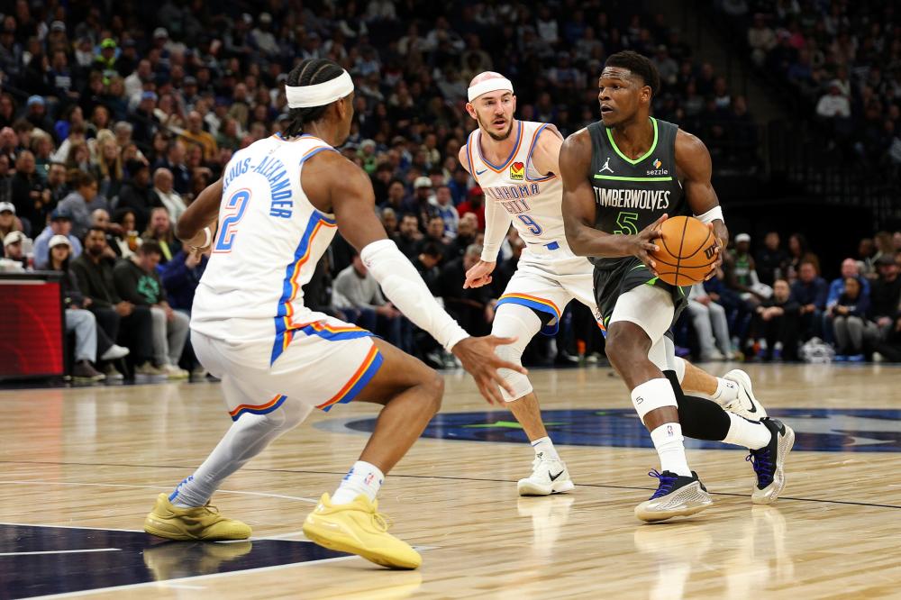 NBA常规赛战报：快船客场险胜雷霆（NBA常规赛快讯：快船做客险胜雷霆）